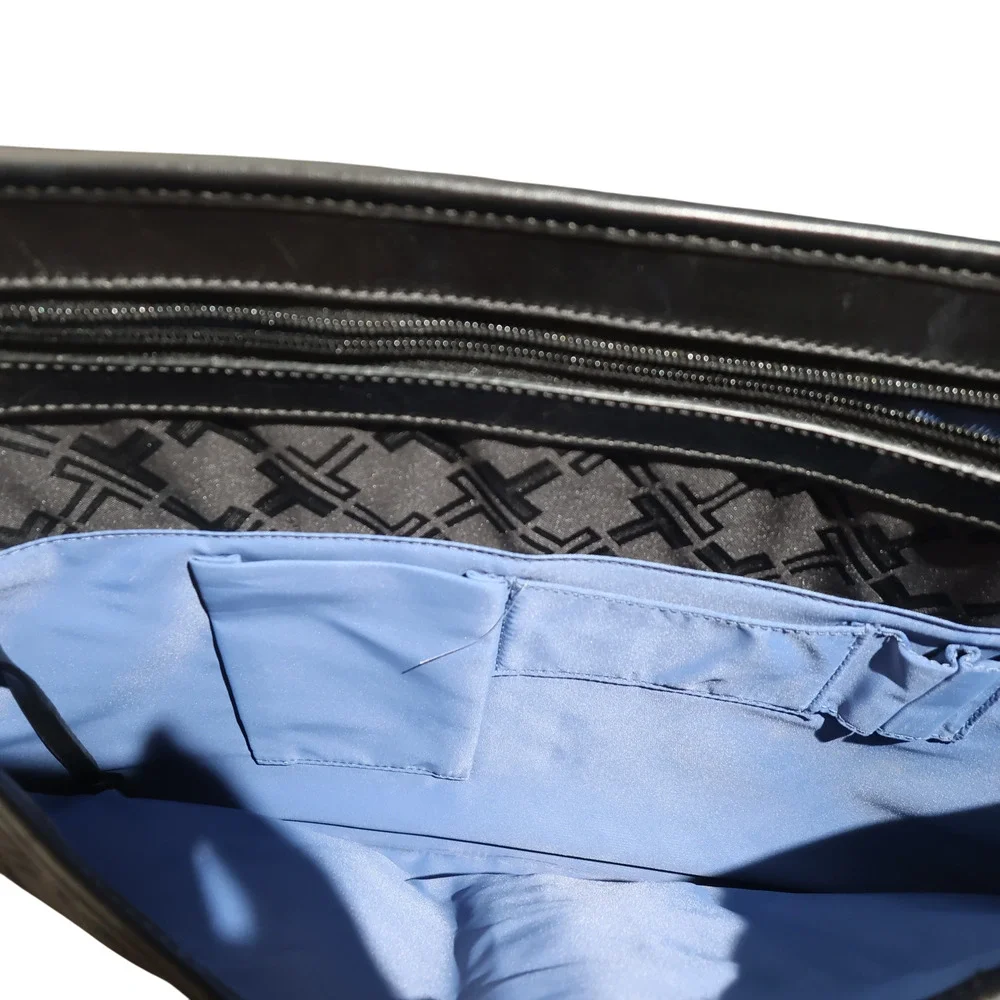 Tumi description signature